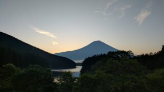 富士山麓で世界陸上に挑む桐生選手の応援と日本記録に感動＆朝霧高原と湖畔の富士山